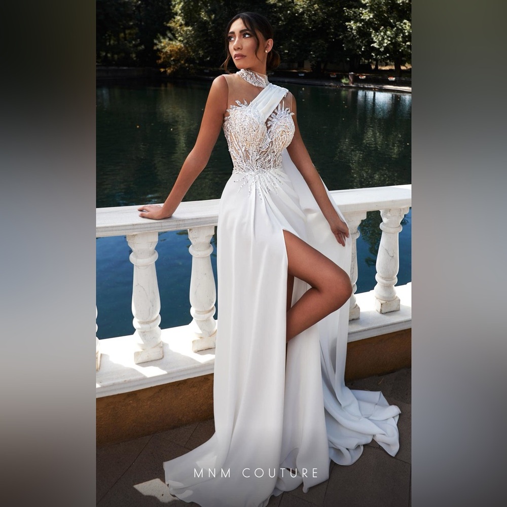 MNM COUTURE K3938 GOWN